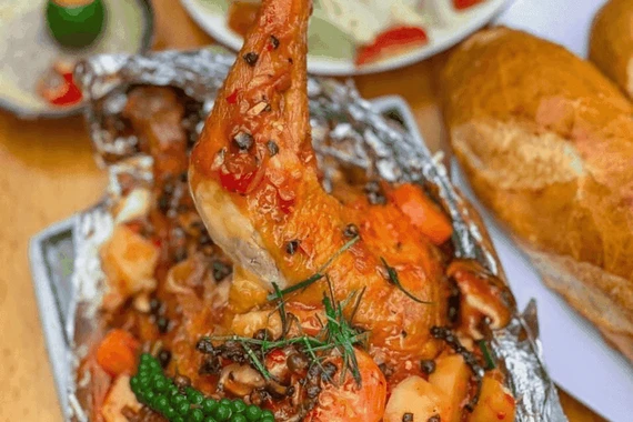 Cách làm món gà nướng tiêu xanh ngon đúng điệu