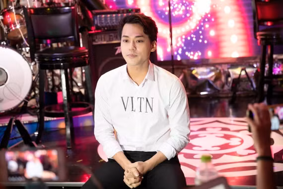 Phan Ngọc Luân lại bị "ném đá" vì xin lỗi kiểu đổ lỗi 