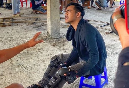 Diễn viên Thanh Bình bị chấn thương nặng khi quay cảnh nhảy cao 2m