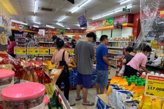 Masan “đen xịt”… gặp khó sản xuất lẫn chuỗi siêu thị Vinmart