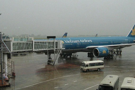 Bão số 5 đổ bộ: Bao nhiêu chuyến bay tới Đà Nẵng, Huế, Quảng Nam... hoãn, huỷ?