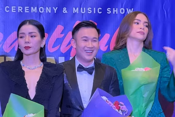 Dương Triệu Vũ đăng ảnh có Hồ Ngọc Hà mừng sinh nhật Lệ Quyên