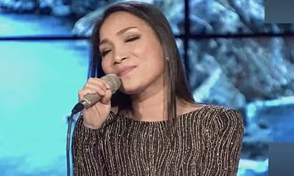 Hồng Ngọc chính thức xuất hiện trên sóng livestream, khoe nhan sắc thật 100% 