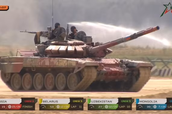 Lộ diện 2 đội đầu tiên giành tấm vé vào chung kết Tank Biathlon