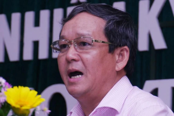 Cựu Phó Cục Thuế Bình Định xin nghỉ hưu sớm sau mất chức vụ chơi golf