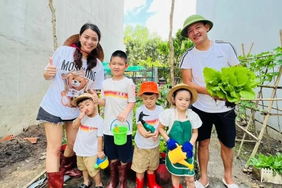 Hải Băng đối xử với con riêng của chồng như thế nào?