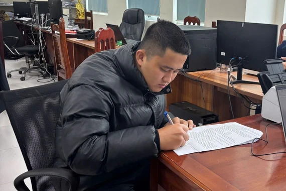 Làm rõ nhóm đối tượng lừa đặt cọc chạy quảng cáo khoảng 1,5 tỷ đồng