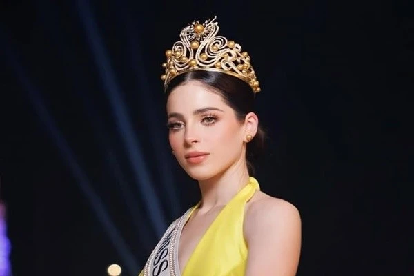 Tân hoa hậu Hoàn vũ Thế giới 2025 bị antifan công kích sau chung kết