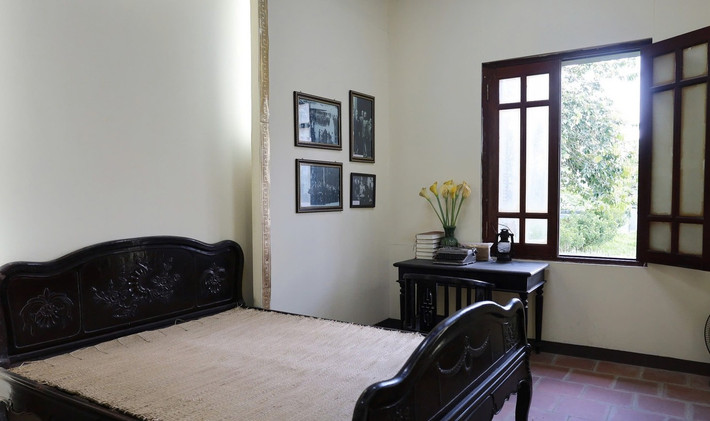 Căn phòng Bác Hồ nghỉ và làm việc khi ghé thăm Nhà máy in tiền tại đồn điền ở Chi Nê. Ảnh: Tiền phong