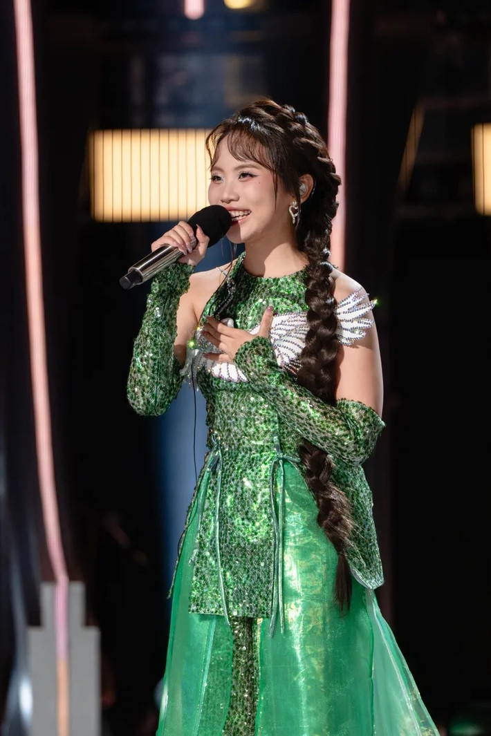 Mới đây, Phương Mỹ Chi đã giành hạng ba tại chung kết Sing! Asia, ghi thêm một thành tựu của âm nhạc Việt Nam tại thị trường châu Á. Ảnh: Plo