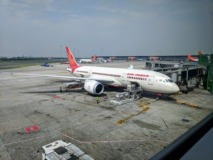 Boeing 787-8 Dreamliner là phiên bản đầu tiên và nhỏ nhất trong dòng Dreamliner – dòng máy bay thân rộng được Boeing phát triển để phục vụ các tuyến bay dài xuyên lục địa với chi phí tiết kiệm nhiên liệu vượt trội. Ảnh: Ndtv