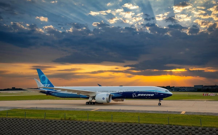 Theo thông tin từ Tổng công ty Cảng hàng không Việt Nam (ACV), công ty vừa có buổi làm việc với Boeing Việt Nam, thảo luận về các định hướng hợp tác trong tương lai, đặc biệt là liên quan đến dòng máy bay thế hệ mới Boeing 777X. Ảnh: Boeing