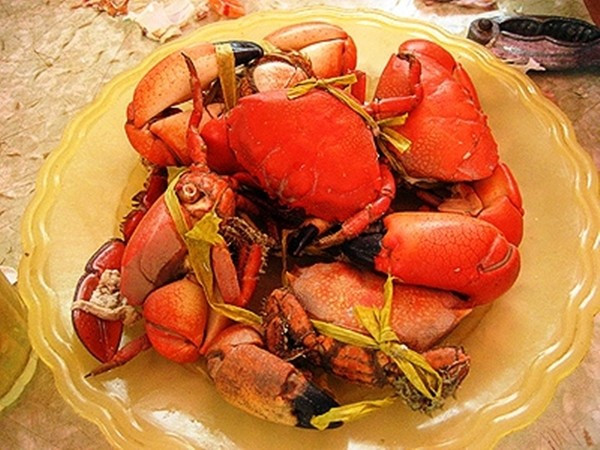Cù kỳ có thể chế biến thành nhiều món ngon như hấp đơn giản để giữ nguyên vị ngọt tự nhiên, rang muối mặn mà đưa cơm, đến nấu bún hoặc miến...Ảnh: Du lịch Hạ Long
