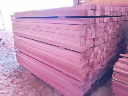 Theo nhiều nguồn tin, gỗ cẩm tím có giá 5.000 USD/m3 (tương đương hơn 120 triệu đồng). Như vậy, để sở hữu số lượng lớn gỗ cẩm tím, người dùng phải bỏ ra cả tỷ đồng. Ảnh: IndiaMART