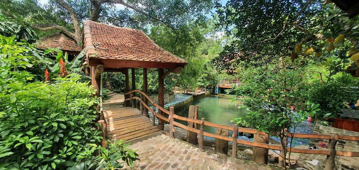 Khung cảnh bình yên mộc mạc, đậm làng quê Việt xưa. Ảnh: Facebook