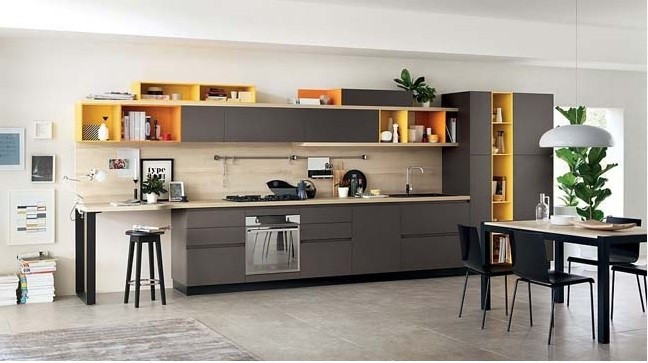 Nếu muốn bếp có cảm giác mở, có thể dùng cửa kính trượt, cửa xếp để đóng mở khi cần. Ảnh: Dolcevita