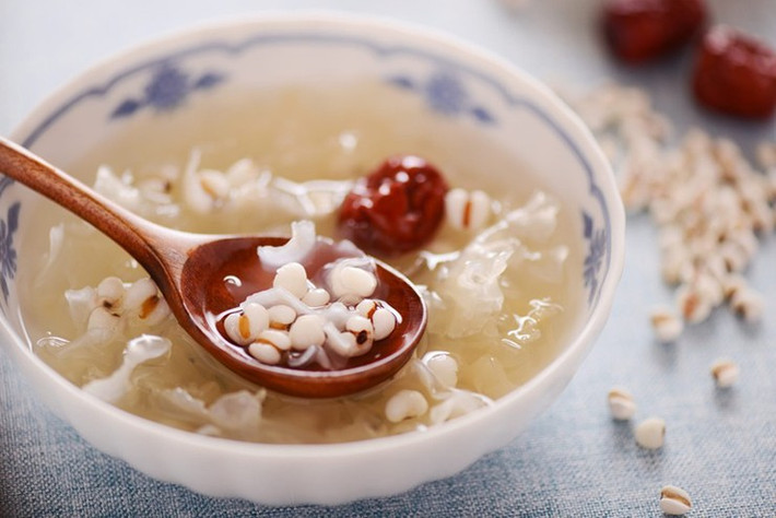 Các món ăn từ hạt bo bo như sữa, nấu cháo, nấu chè, xay làm ngũ cốc...được nhiều chị em ưa chuộng vì vừa ngon vừa tốt cho dáng. .Ảnh: Internet