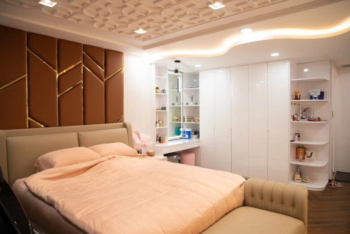 Các phòng ngủ trong nhà đều có màu sắc khác nhau. Ảnh: FBNV