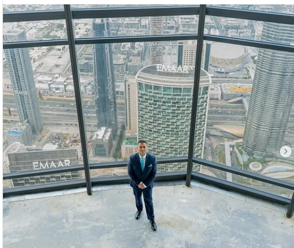 Được mệnh danh là Burj Khalifa Sky Palace, căn hộ thông tầng rộng khoảng 2.000m2, chiếm toàn bộ tầng 108 của tòa nhà. Ảnh: Elledecor