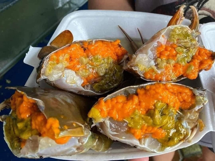 Trong khi đó, giá cua gạch Cà Mau loại 2 dao động từ 350.000-500.000 đồng/kg. Ảnh: Facebook