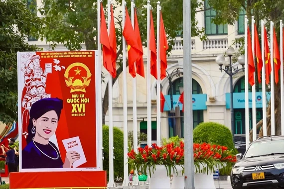 Lá phiếu bầu cử... gửi trọn niềm tin vào đại biểu đủ đức, đủ tài 