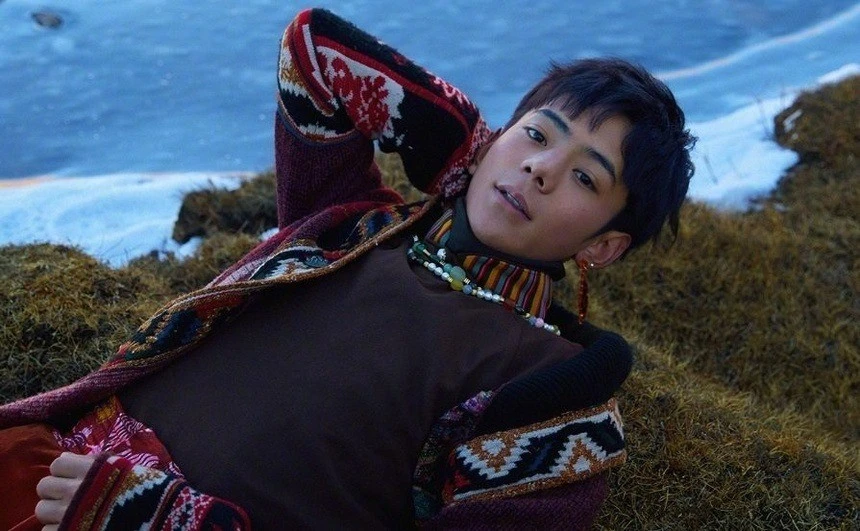 Chàng chăn bò triệu view Trung Quốc giờ ra sao?