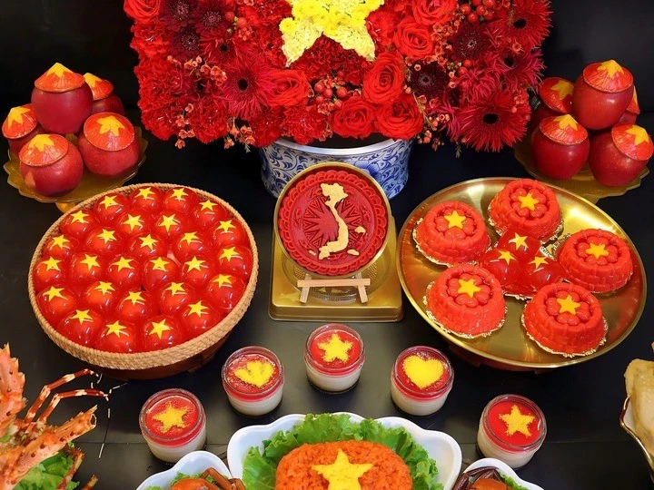 "Mâm lễ yêu nước" có món gì làm khuynh đảo mạng xã hội