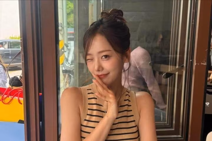 Nữ MC gây sốt trong Địa Ngục Độc Thân của Netflix sở hữu nhan sắc ra sao?