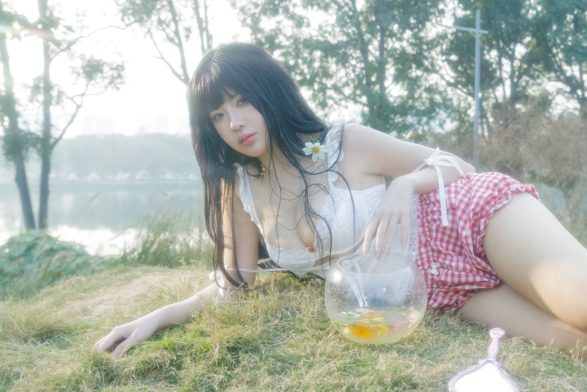 UNa To Uyen khoe bộ ảnh "nàng thơ" khiến người xem ngỡ ngàng