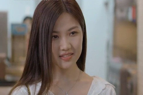 'Tiểu tam' trong phim Hoa Hồng Trên Ngực Trái giờ ra sao?