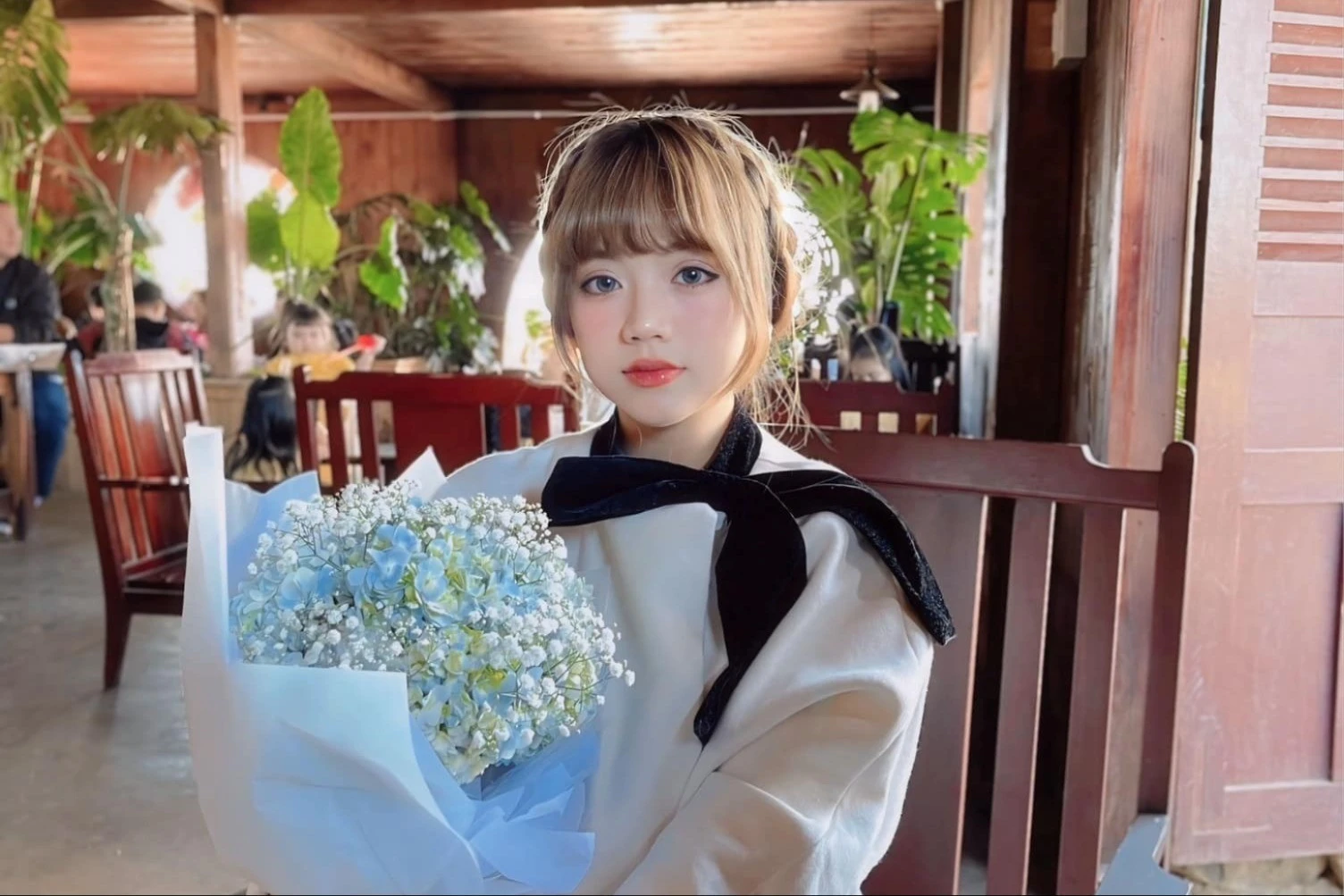 Nhan sắc hot girl Lâm Đồng vừa chia tay streamer DEV Nguyễn