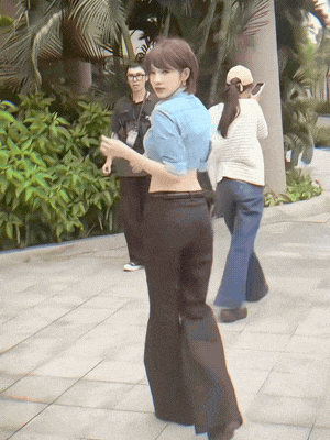 Clip 16 giây mỹ nhân “Thỏ Ơi!!” LyLy bất ngờ gây sốt cõi mạng