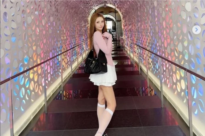 Hot girl nổi tiếng gây sốt 35 tuổi đã lên chức bà