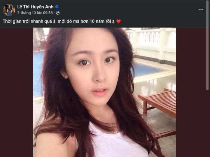 'Bà Tưng' Huyền Anh gây sốt khi đăng lại ảnh 10 năm trước