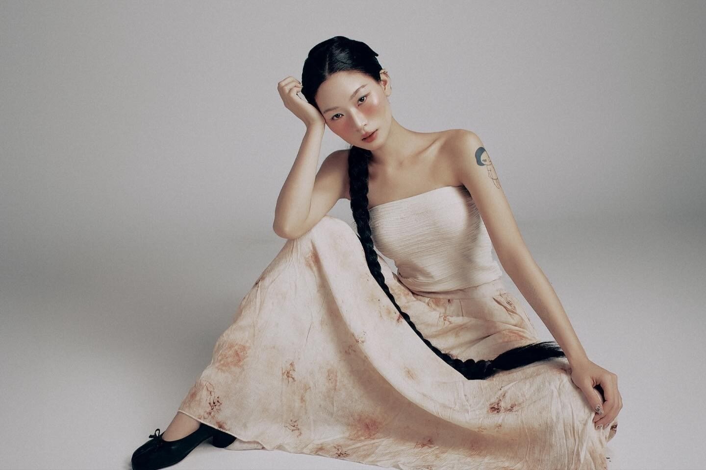 View - Thạch Trang là ai khiến netizen xôn xao bàn tán? | Báo Tri thức và Cuộc sống - TIN TỨC PHỔ BIẾN KIẾN THỨC 24H