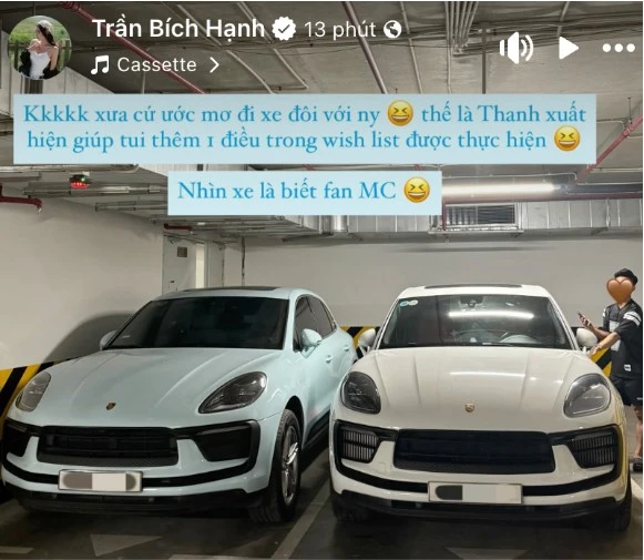 Bạn gái cầu thủ Vũ Văn Thanh 'flex' xe đôi sang xịn