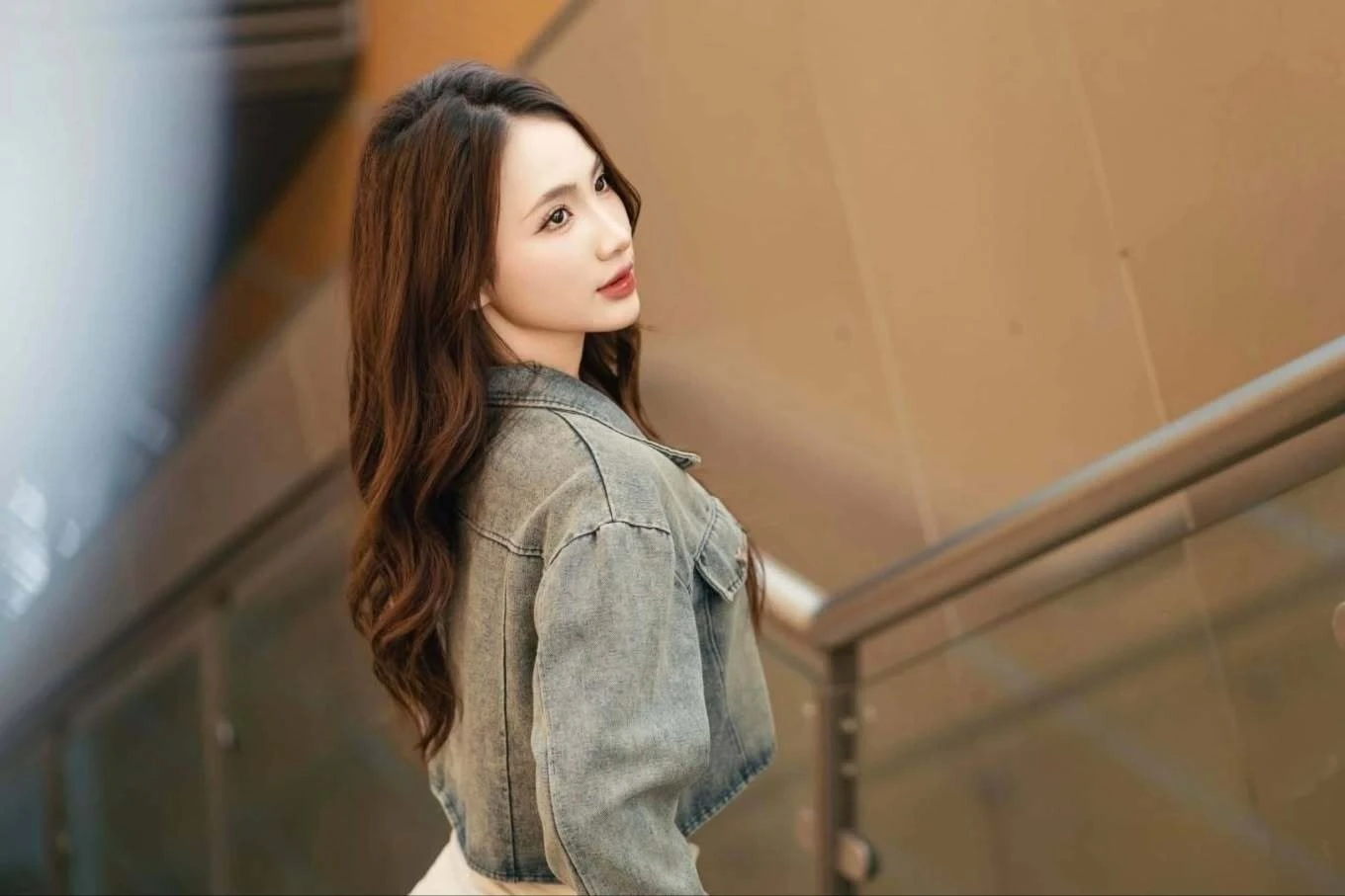 Danh tính "cô đồng nát" sáng nhất cõi mạng nhờ visual đỉnh