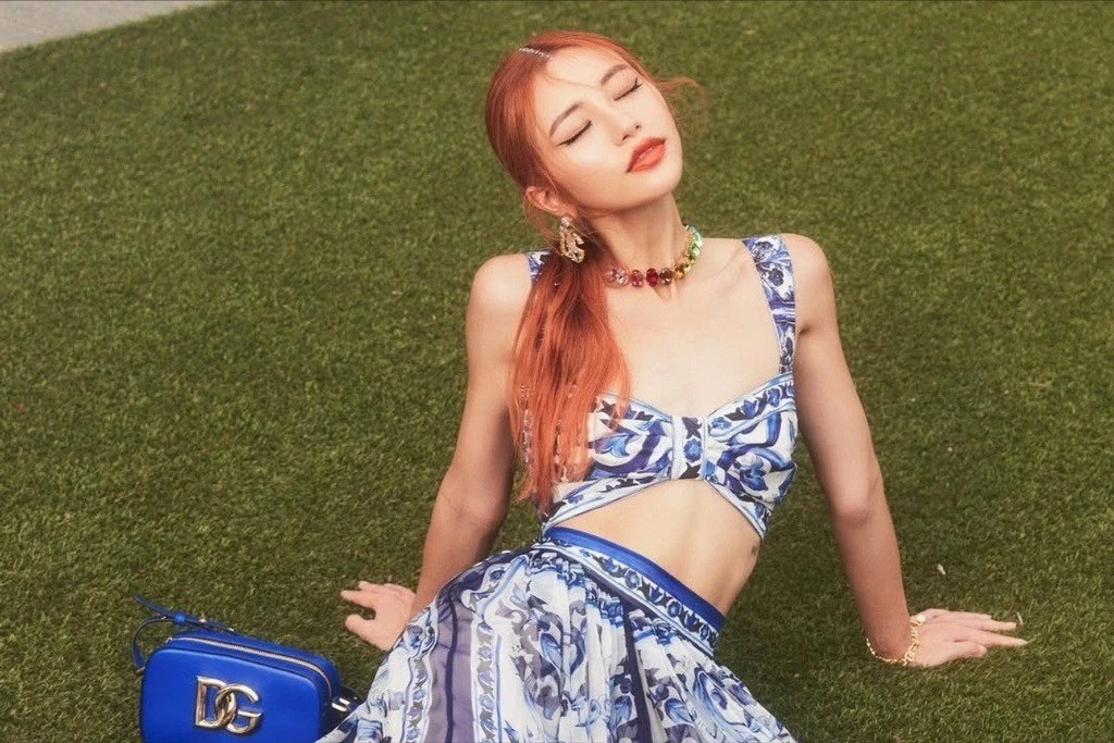 Con gái 'bà hoàng Hermès' với đam mê thời trang và lối sống năng động