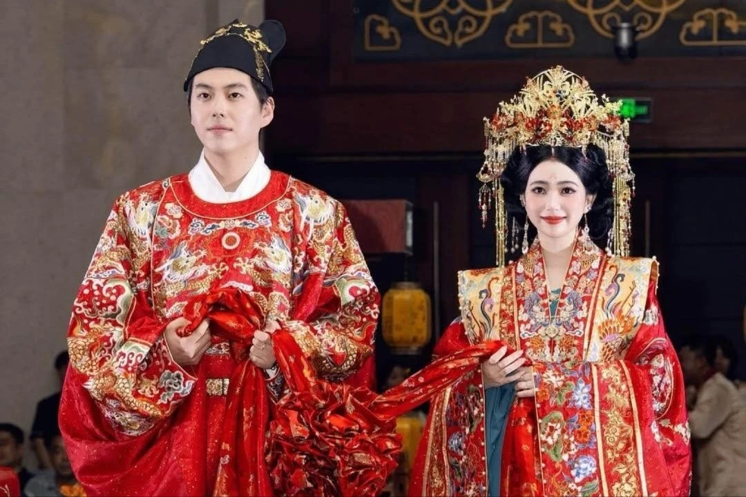 Bộ ảnh cưới đẹp như phim Trung Quốc của cô gái Việt