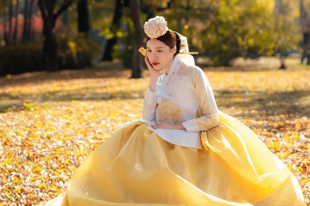 ‘Nữ MC chân dài nhất Việt Nam’ Thanh Thanh Huyền đẹp miễn chê tại Hàn Quốc