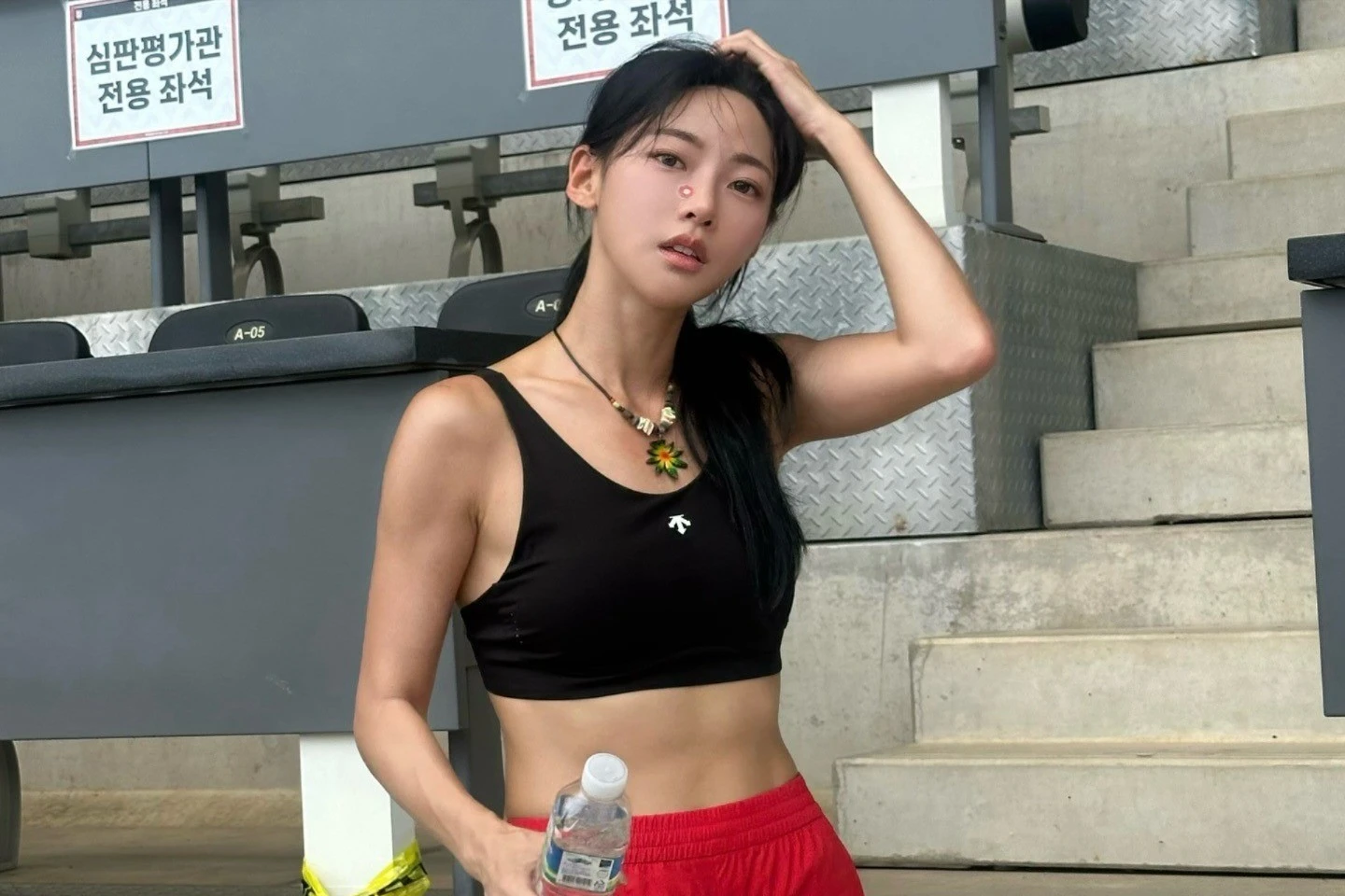 'Nữ thần chạy bộ' Hàn Quốc khoe vóc dáng săn chắc miễn chê