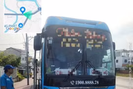 Đồng Tháp: Phạt hơn 98 triệu đồng vụ xe khách nhồi nhét 55 người