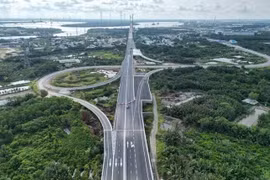 Bất động sản khu Tây TPHCM hút vốn nhờ hạ tầng