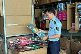 Đà Nẵng: 3 cơ sở bán đồ chơi trẻ em không rõ nguồn gốc bị xử phạt