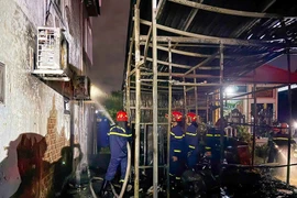 Cà Mau: Phường Hòa Thành: Khống chế vụ cháy nhà do chập điện