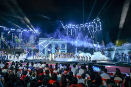 Cầu truyền hình “Thời cơ vàng”, kết nối những trang sử hào hùng và thời cơ, vận hội bước vào kỷ nguyên mới