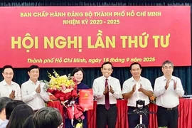 Bà Văn Thị Bạch Tuyết giữ chức Phó Bí thư Thành ủy TP HCM