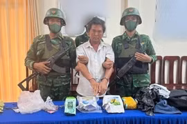 An Giang: Bắt giữ nghi phạm mang hơn 4kg ma túy từ Campuchia về Việt Nam
