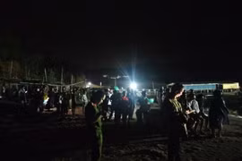 Đắk Lắk: Hai thanh niên bị sóng cuốn mất tích khi tắm biển ở vịnh Xuân Đài