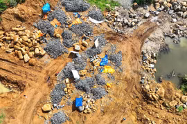 Lâm Đồng: Giao công an kiểm tra, xử lý vụ khai thác đá trái phép trong rẫy cà phê